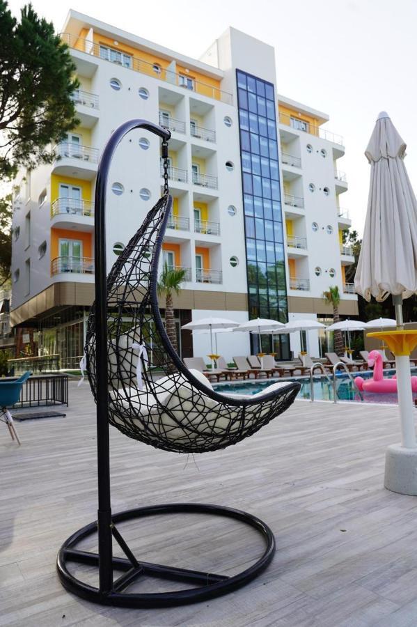 Hotel Monaco & Garden Golem  Ngoại thất bức ảnh