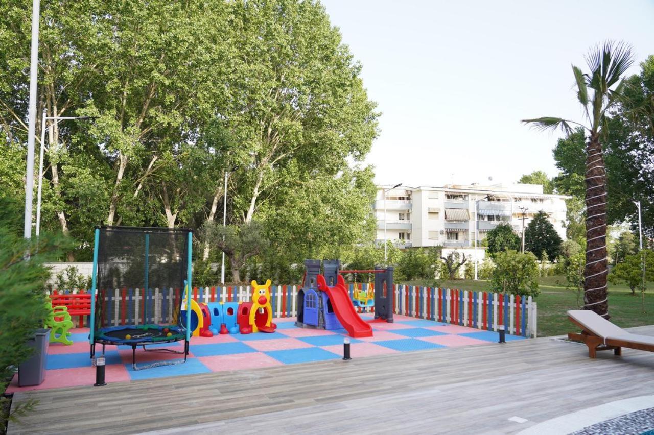 Hotel Monaco & Garden Golem  Ngoại thất bức ảnh