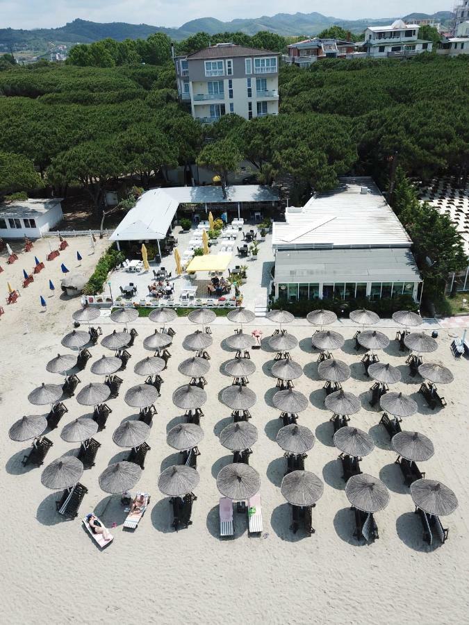 Hotel Monaco & Garden Golem  Ngoại thất bức ảnh